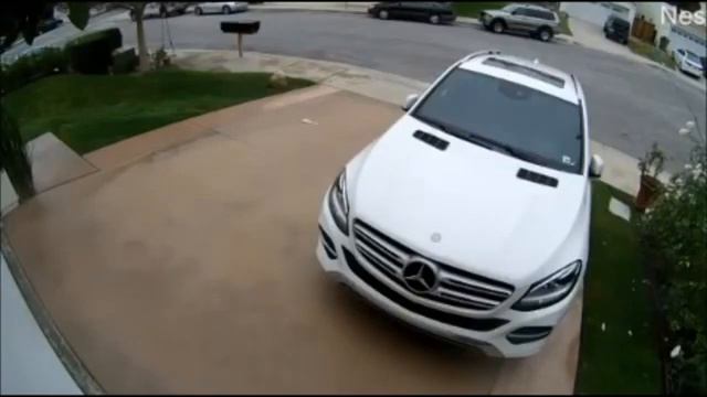 3 Ring doorbell camera’s catch Kobe Bryant helicopter crash impact