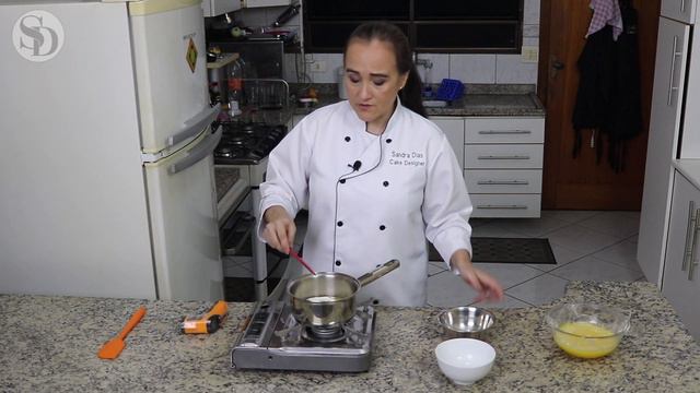 Mousse de Limão Siciliano - super cremoso, aerado, sabor delicioso de limão | Receita Sandra Dias