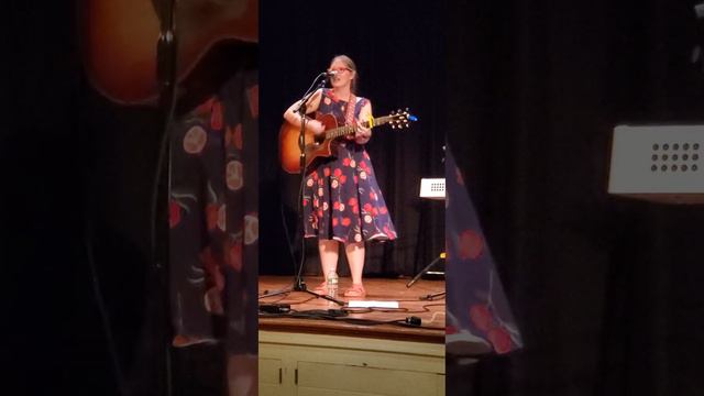 Grace Morrison w Tall Richard South Shore Folk Music Club Oct 1 2022 @karenwoodhall смотреть онлайн