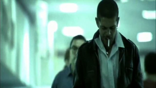 Beating up of Ramiro in Amores Perros