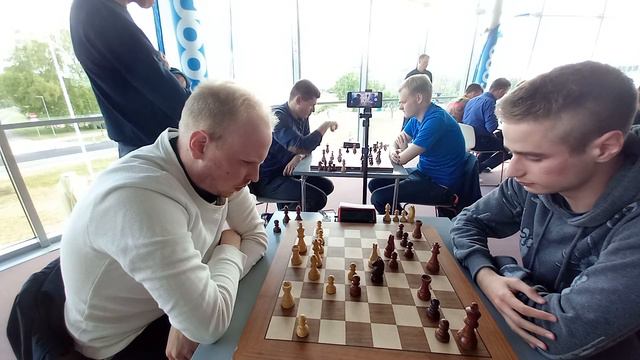 Marti Medar - IM Larkin Vladyslav | Blitz chess смотреть онлайн