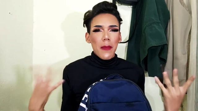 ¿ Qué llevo en mi bolso? / Jose makeup/ смотреть онлайн