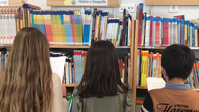 Ondjaki - A menina das cinco tranças смотреть онлайн