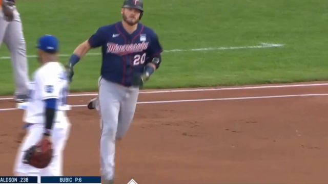 BREAKING: Josh Donaldson TRADED TO YANKEES!! Gary Sanchez DONE in New York (MLB Recap) смотреть онлайн