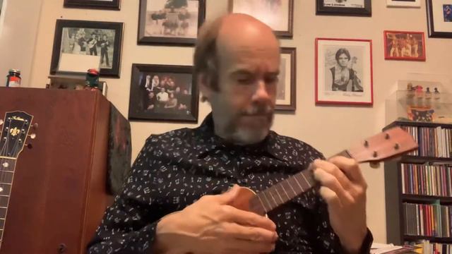 Cliff Edwards owned Martin K2 Ukulele played by Paul Scavarda смотреть онлайн