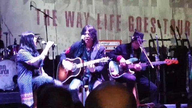 Tom Keifer "Don't know what you got till it's gone" @ Tally Ho Theatre Leesburg VA 11/12/15 смотреть онлайн