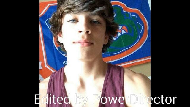 Hayes Grier Facts смотреть онлайн