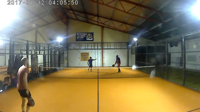 Padel: Div 1 Ekerö Round 3 OttossonLindström vs SimpsonKarlsson 20190206