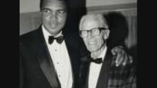 WBAU 90.3 FM Guest Legendary Boxing Announcer Don Dunphy смотреть онлайн