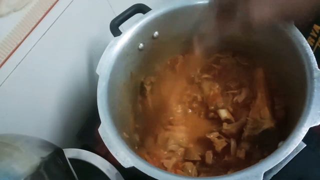 Mutton curry - Semi gravy/mutton gravy/mutton masala/mutton kulambu смотреть онлайн