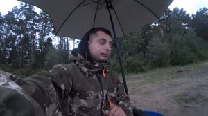 Рыбалка на фидер с ночевой.Этот ликвид работает лучше всех.
