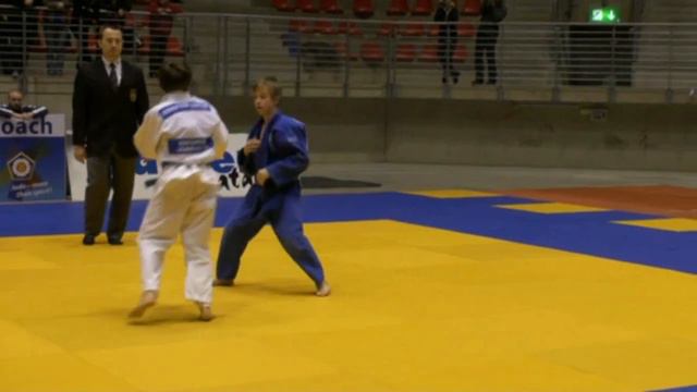 Deutsche Judo-Einzelmeisterschaften MU17 2011 in der Ring-Arena.mp4 смотреть онлайн