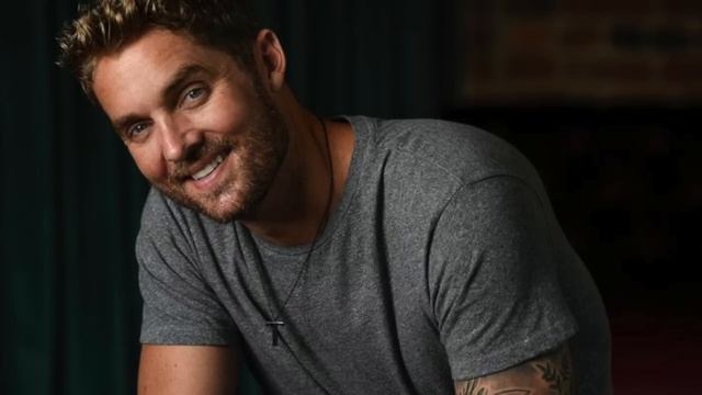 Brett Young - In case you didn't know (1 hour) смотреть онлайн