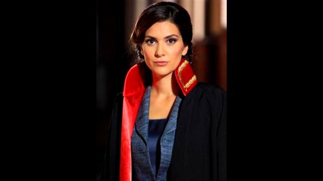 Bergüzar Korel Tea time смотреть онлайн
