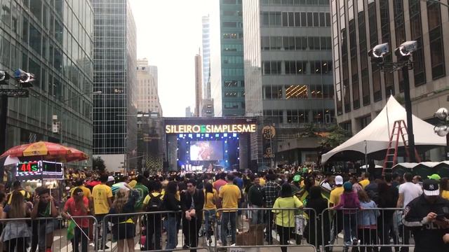 Brazilian Day New York 2017 Claudia Leitte смотреть онлайн
