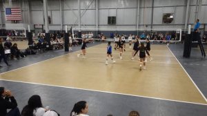 DME 13 Elite VS JJVA 13N Halle