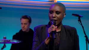 Laura Mvula [2016] - Overcome {HD1080p}