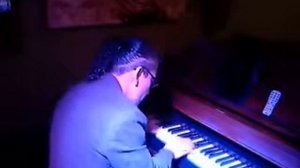 Classical Jazz Pianist / Tony Rosales Jazz (SHOW 8)