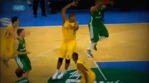 Jasikevicius - Batiste |  Awesome Pick & Roll - Magic Touch!