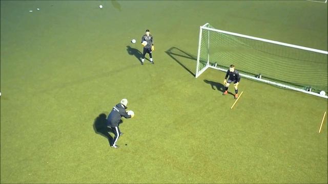 kEEperBattle Making of Goalplay Oliver Kahn Torwarthandschuhe Keeper Fight #NiklasPfister смотреть онлайн