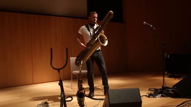 Colin Stetson - High Above A Grey Green Sea (Live in Boston) смотреть онлайн