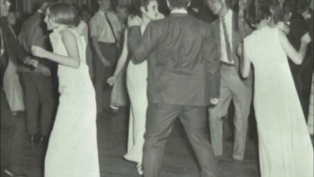 TEEN R. Charles And His Vikings - Twelve Months In A Year