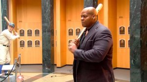 Frank Thomas Talks Swing Mechanics - Pointers from the Pros