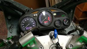 Запуск мотора Suzuki rf400 после недельного простоя при минусовой температуре