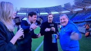 Starace porta il caffé a Diletta Leotta, Ciro Ferrara e Massimo Ambrosini in diretta Dazn