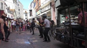 La Dinamo live in the old town hastings (SCOOTERCAM)