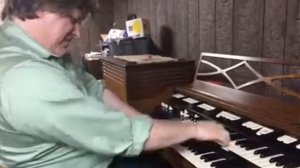 Jim Sorensen does his best Keith Emerson