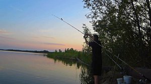 НОЧНАЯ РЫБАЛКА НА ДОНКИ С ОСТРОВА. ГОД НЕ БЫЛ НА РЫБАЛКЕ.