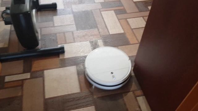 Незаменимый помощник в быту робот пылесос xiaomi смотреть онлайн