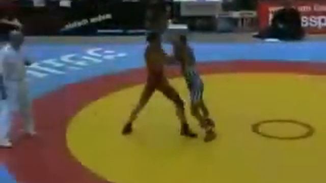 Wrestling: Samuelsson - Wolny 2002 смотреть онлайн