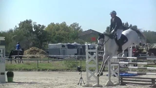 " CAYENNE LA GARETTE Z "  6  ANS   PRO 2  GP  130  BERRE L'ETANG OCT 2015 смотреть онлайн