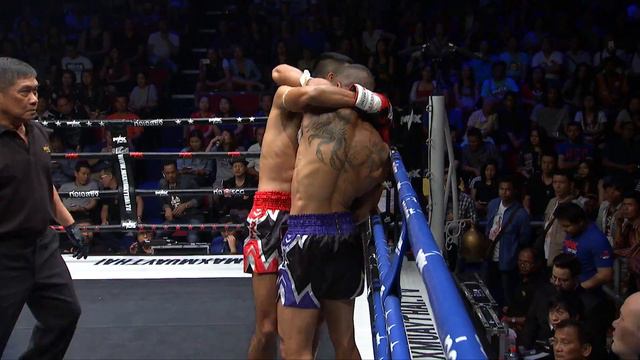 (BRAZIL VS THAILAND) Max Muay Thai Ultimate 2016 Match 3 GUSTAVO VS SIRISAK смотреть онлайн