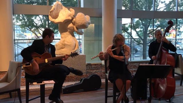 Fly Me to the Moon смотреть онлайн