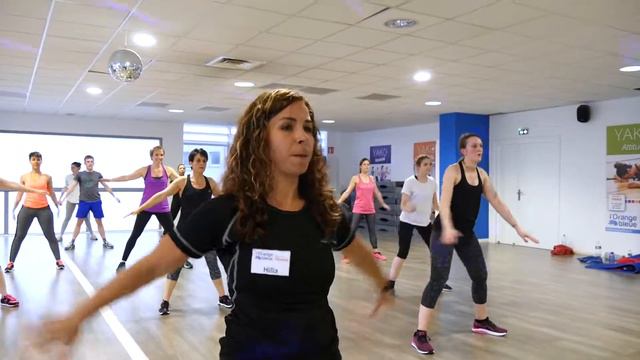 ORANGE BLEUE смотреть онлайн