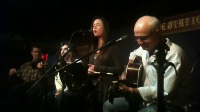 Charli Robertson "The Grand Tour" 10-15-2012 смотреть онлайн