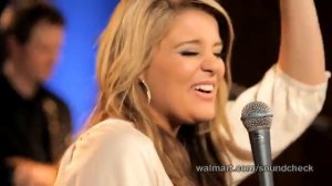 Lauren Alaina - Tupelo Walmart Soundcheck .flv