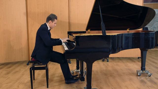 Georgi Chikolov / Георги Чиколов - F. Chopin Sonata op 35, No2 смотреть онлайн