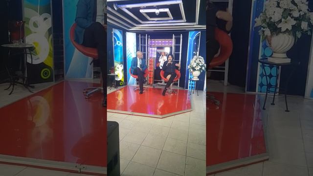 La princesa flor en entrevista en activando la noche con Addy Mansueta. смотреть онлайн