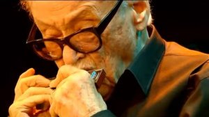 Toots Thielemans with Trijntje Oosterhuis - What a Wonderful World