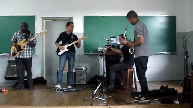 TED,CHINA D' CASTRO,DOUGLAS LOPES,LELEKO E LEO INTERPRETAM / BILL COBHAM / RED BARON смотреть онлайн