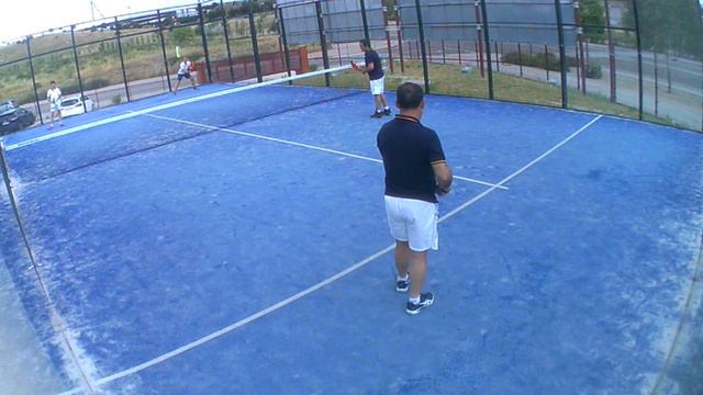 Saques de padel смотреть онлайн