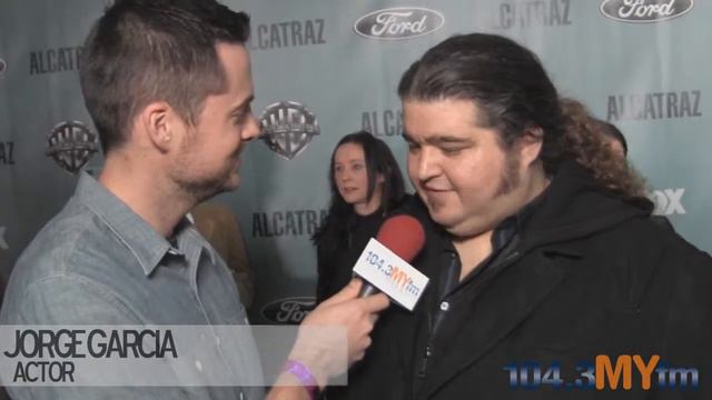 Alcatraz Premiere w/ Damien Fahey & 104.3 MYfm смотреть онлайн