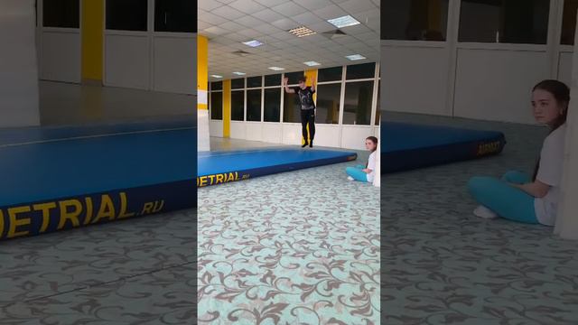 У меня сегодня День Рождение!!! смотреть онлайн