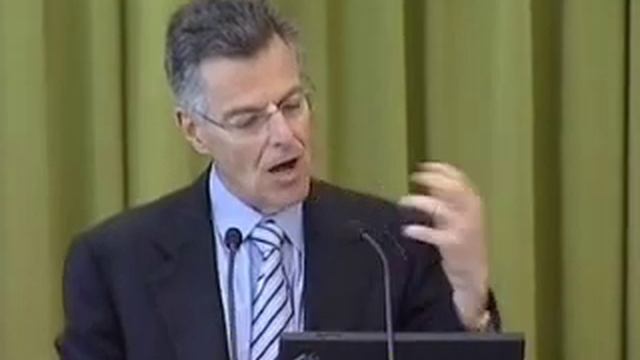 2007 The NUS Breakfast Club - Conversations With Myron Scholes смотреть онлайн