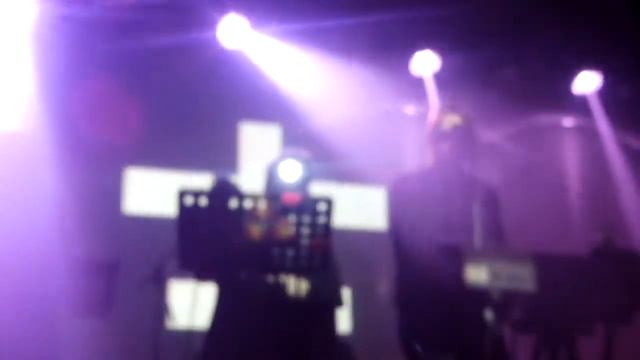 Comprehension - Cold Cave ft. Genesis P-orridge LIVE @ Warsaw 14/6/18 Brooklyn NY смотреть онлайн