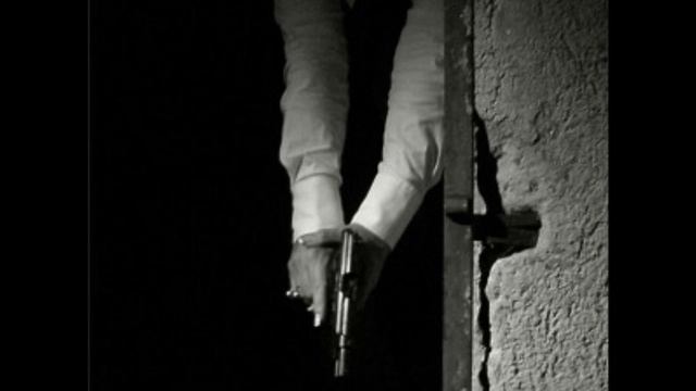 Egida Aurea "La mia piccola guerra" смотреть онлайн